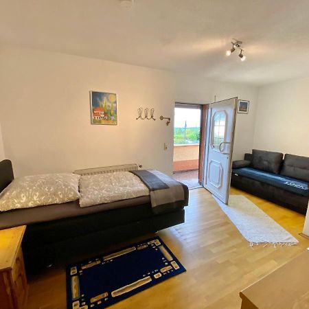 Ferienwohnung Suedpfalzblick Burrweiler Exteriör bild
